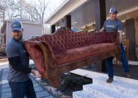 Does Havertys Haul Away Old Furniture