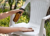 How Do You Clean Oxidized Plastic Patio Furniture